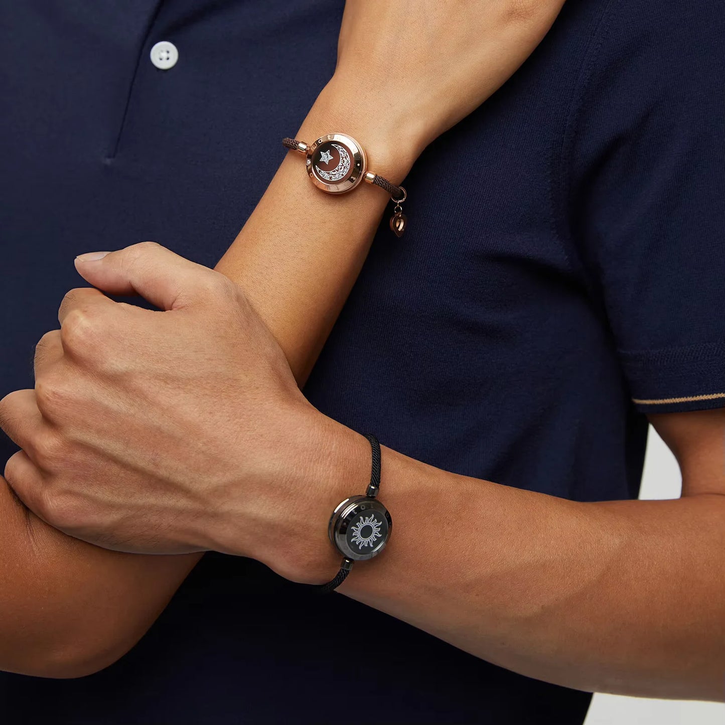 totwoo Long Distance Touch Bracelets for Couples – Light Up & Vibrate Smart Sun & Moon Love Gift
